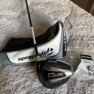 TaylorMade SIM Max Driver with 1 Range Session